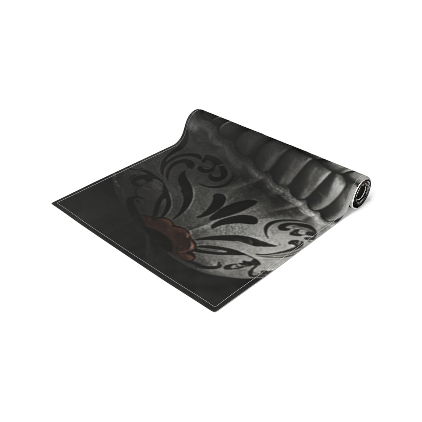 LaCatrina Edge: Bold & Beautiful Table Runner