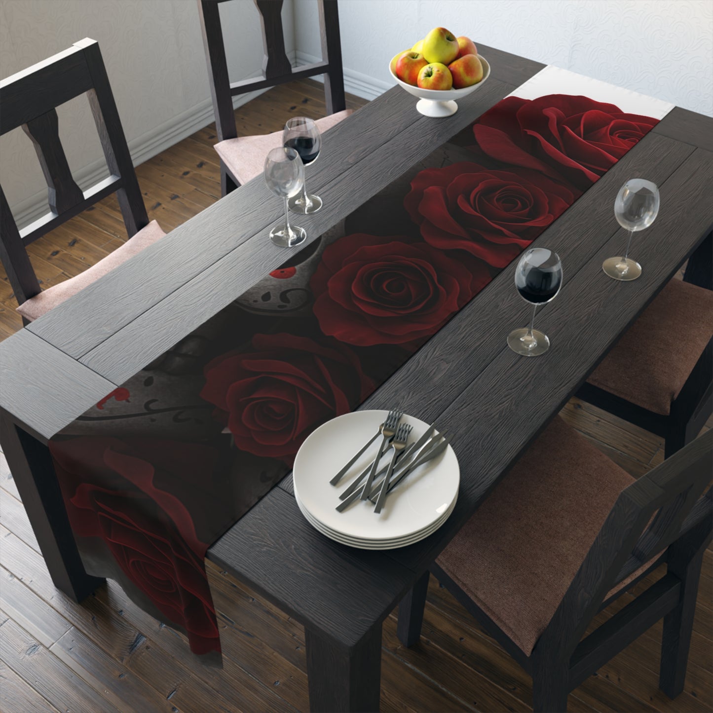 LaCatrina Edge: Bold & Beautiful Table Runner