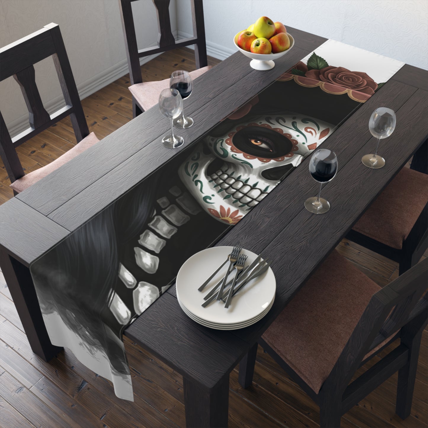 LaCatrina Edge: Daring Table Runner Design #4