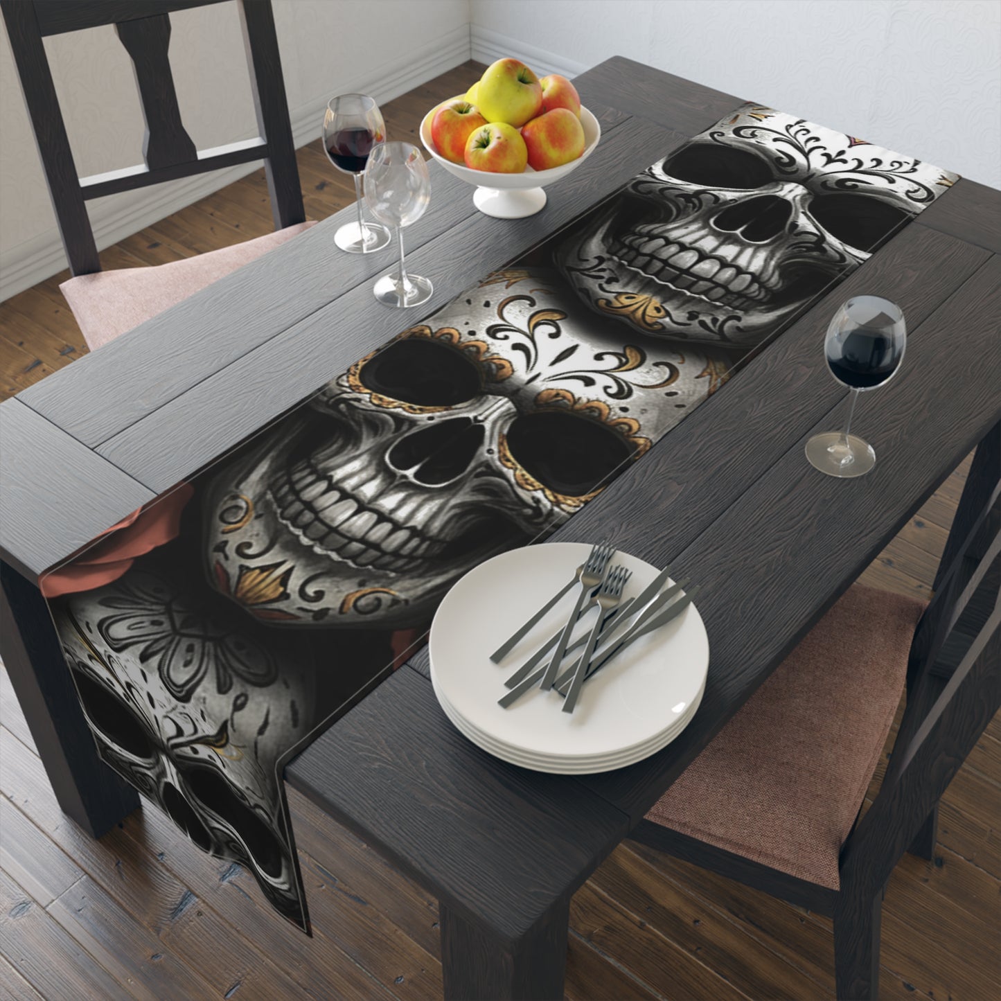 LaCatrina Edge: Bold & Daring Table Runner