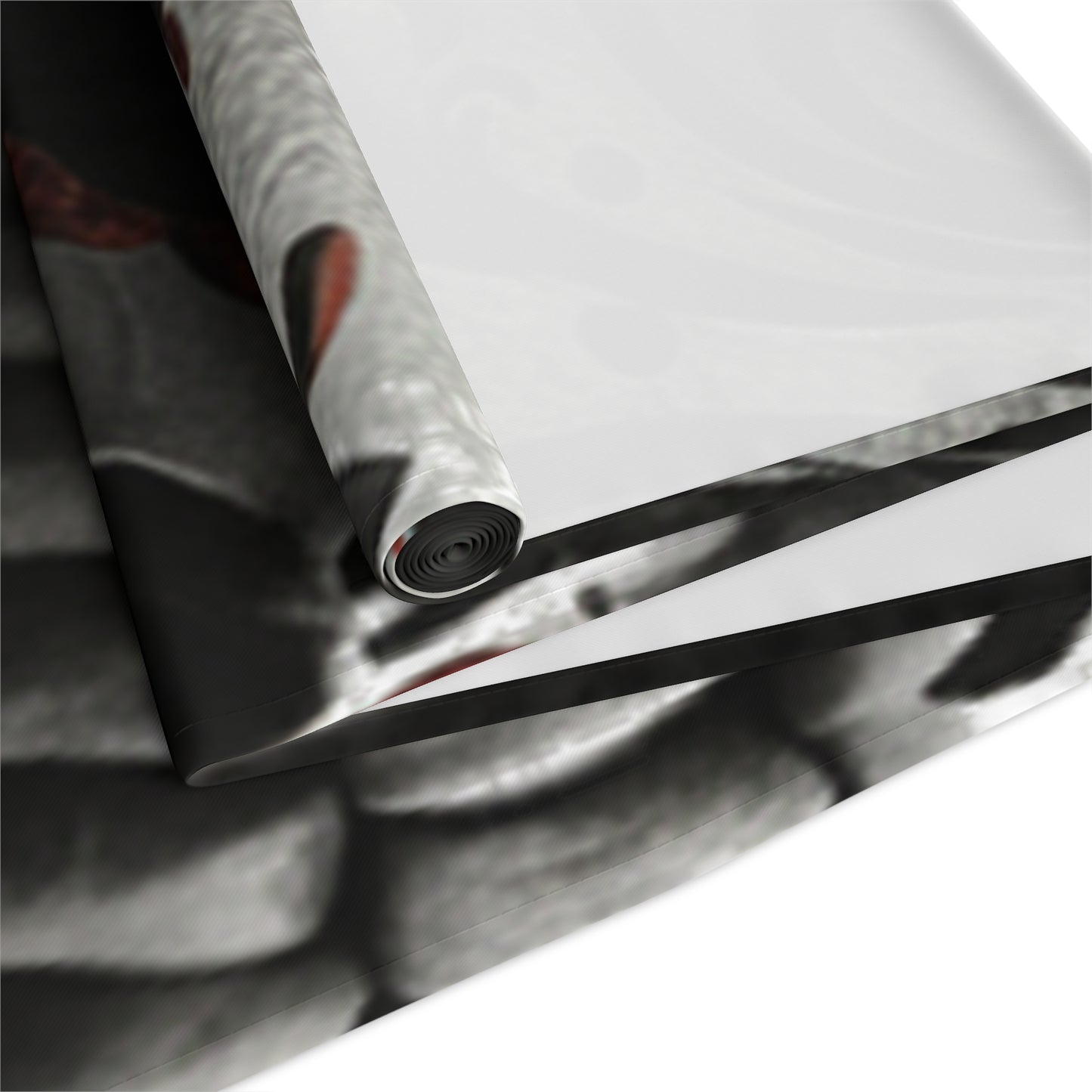 LaCatrina Edge: Bold & Beautiful Table Runner