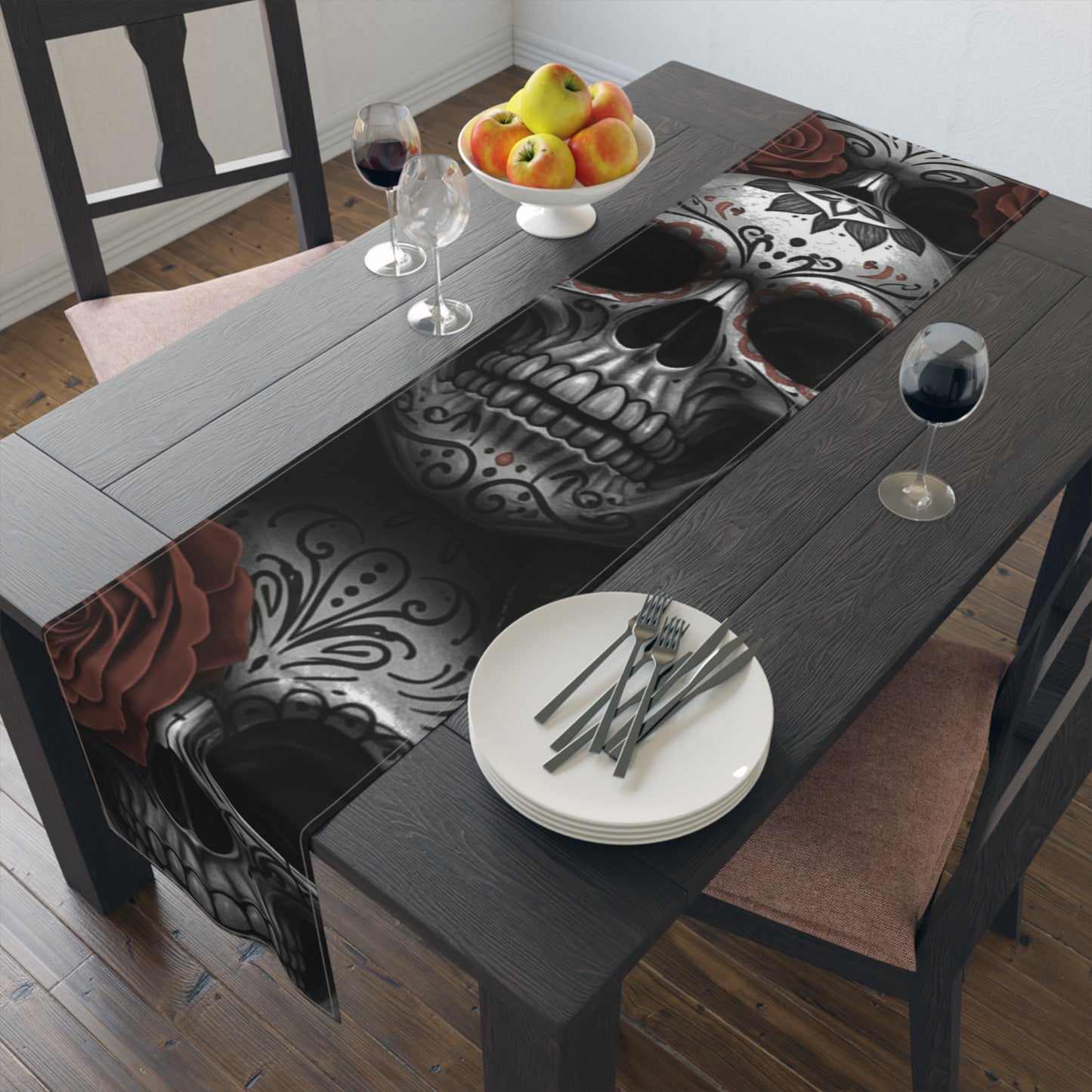 LaCatrina Edge: Daringly Chic Table Runner #17