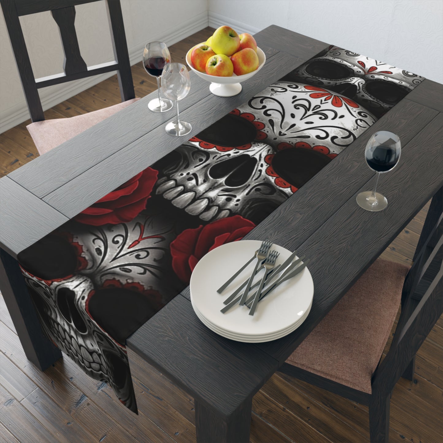LaCatrina Edge: Bold & Daring Table Runner #40