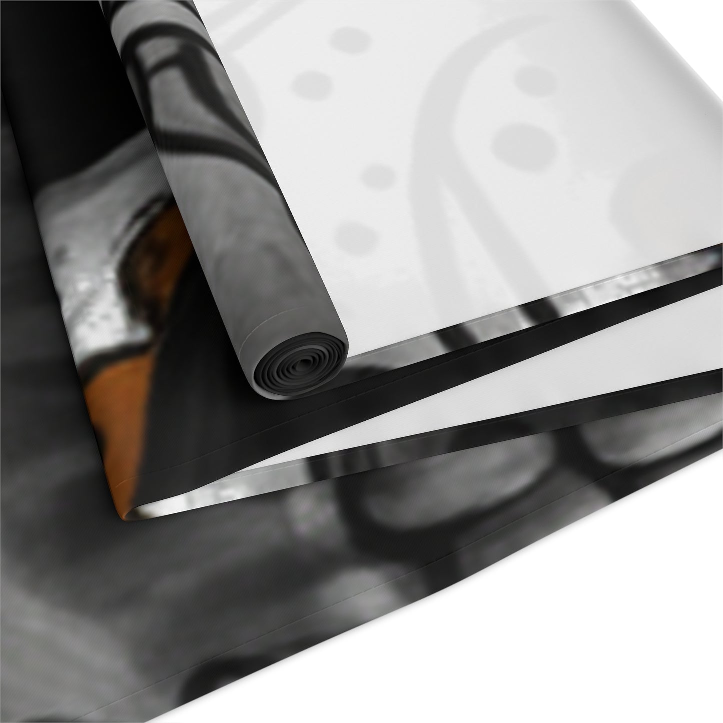 LaCatrina Edge: Bold & Mysterious Table Runner