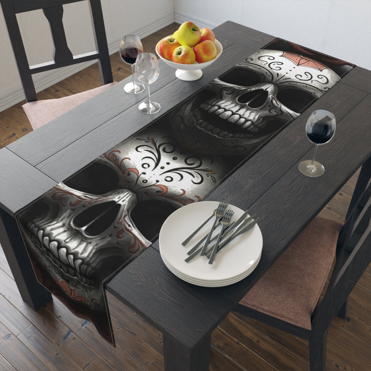 LaCatrina Edge: Unique Cotton-Poly Table Runner