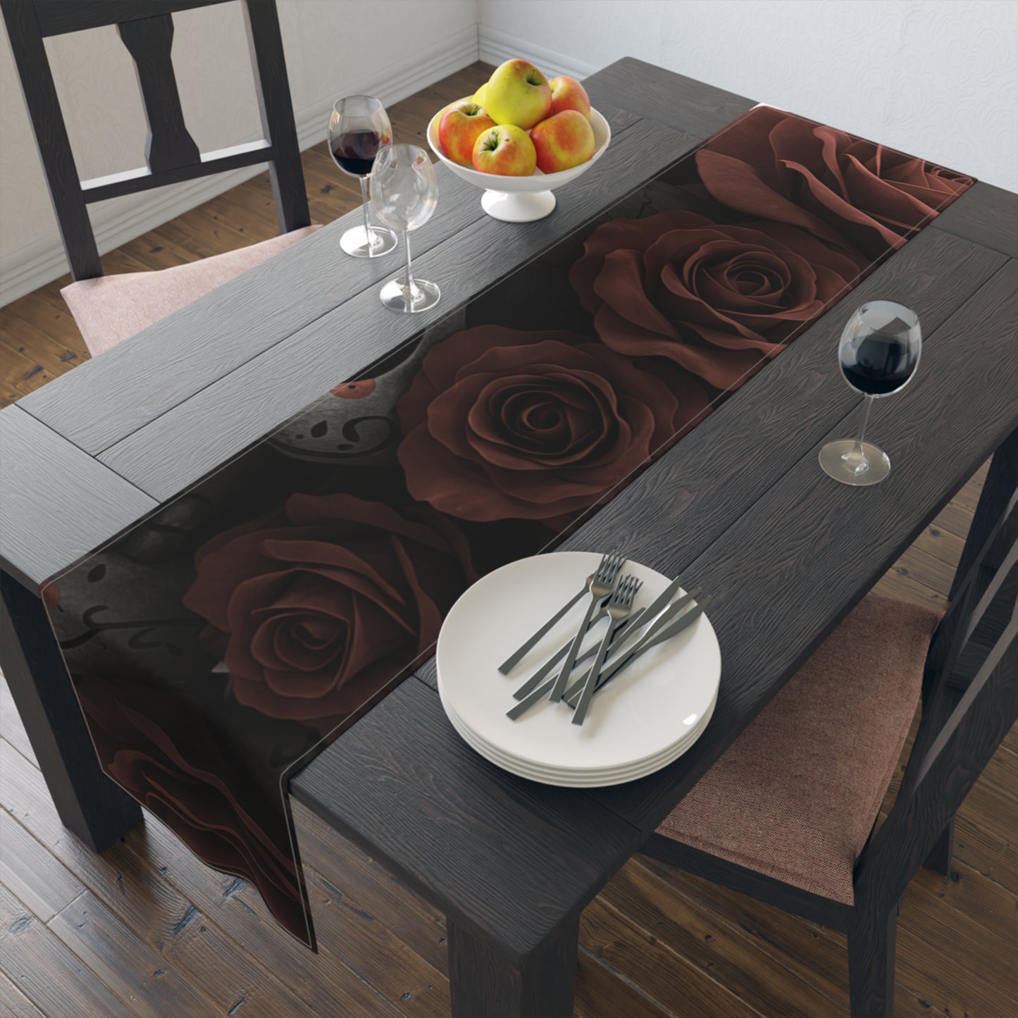 LaCatrina Edge: Bold & Beautiful Table Runner