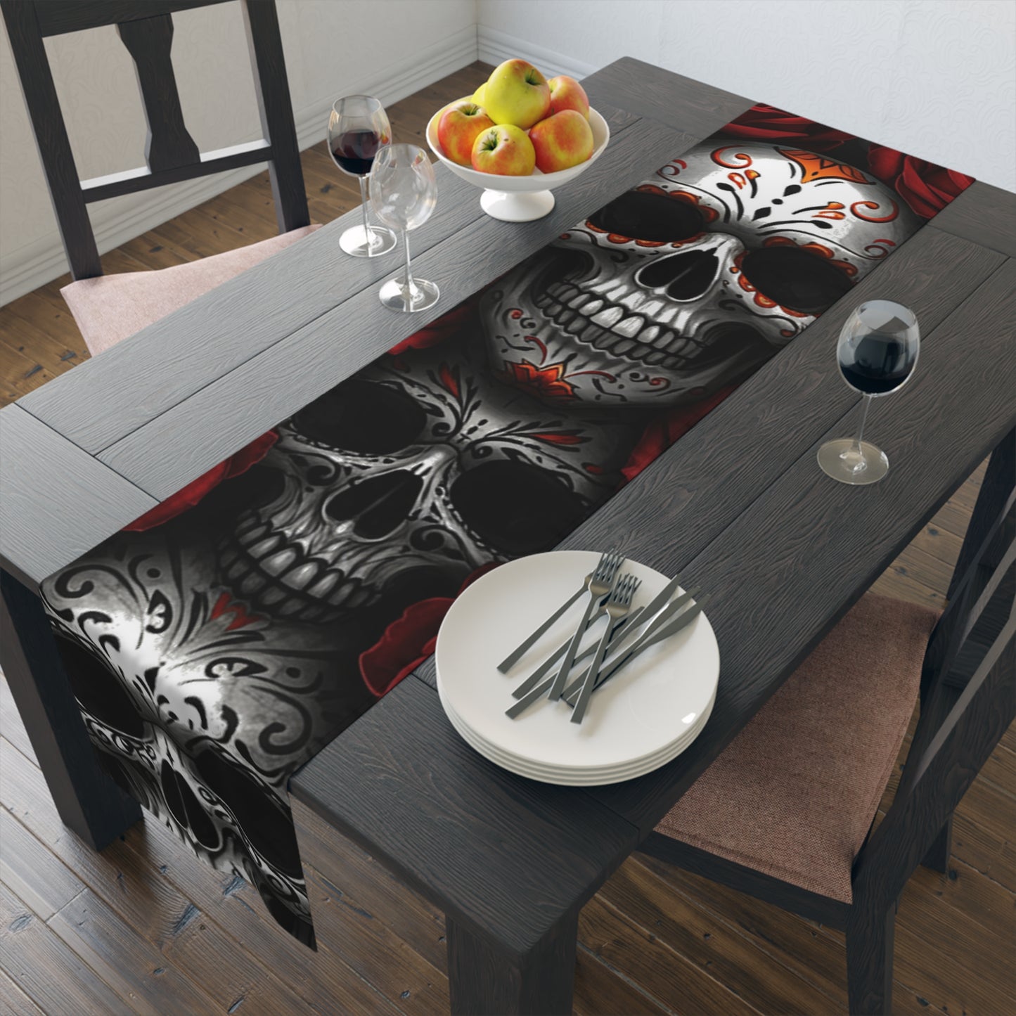 LaCatrina Edge: Daring Decor Table Runner #24