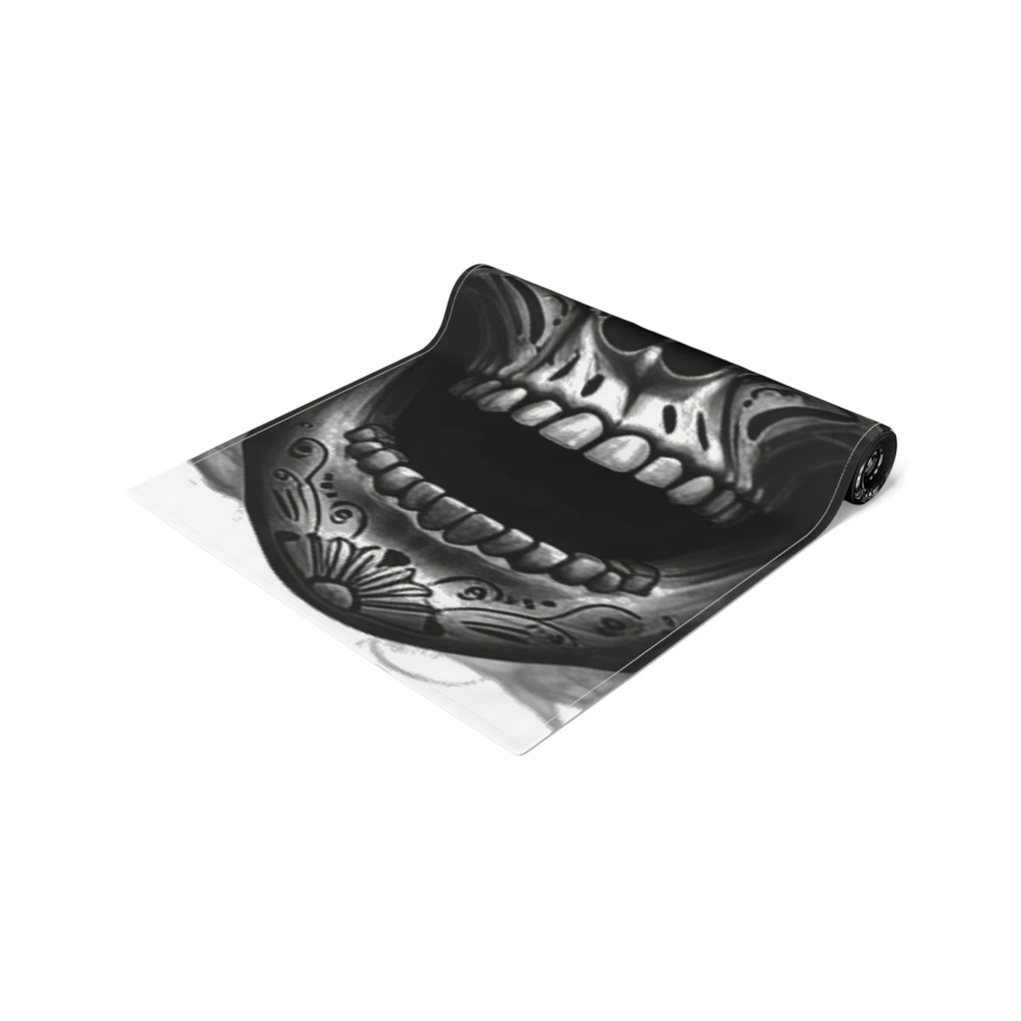 LaCatrina Edge: Daring Cotton-Poly Table Runner