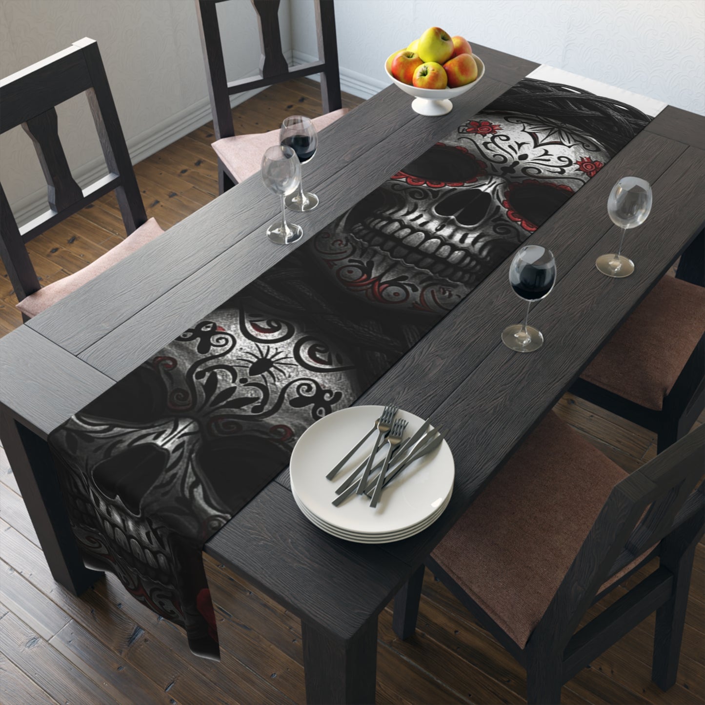 LaCatrina Edge: Daring Table Runner #20