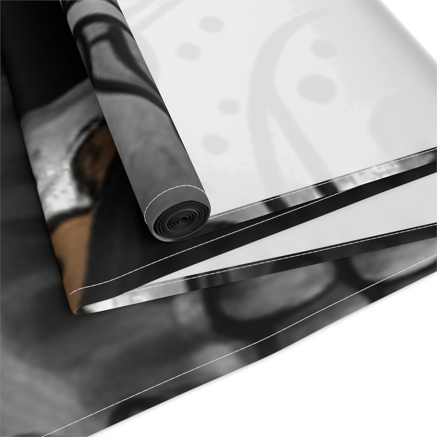 LaCatrina Edge: Bold & Mysterious Table Runner