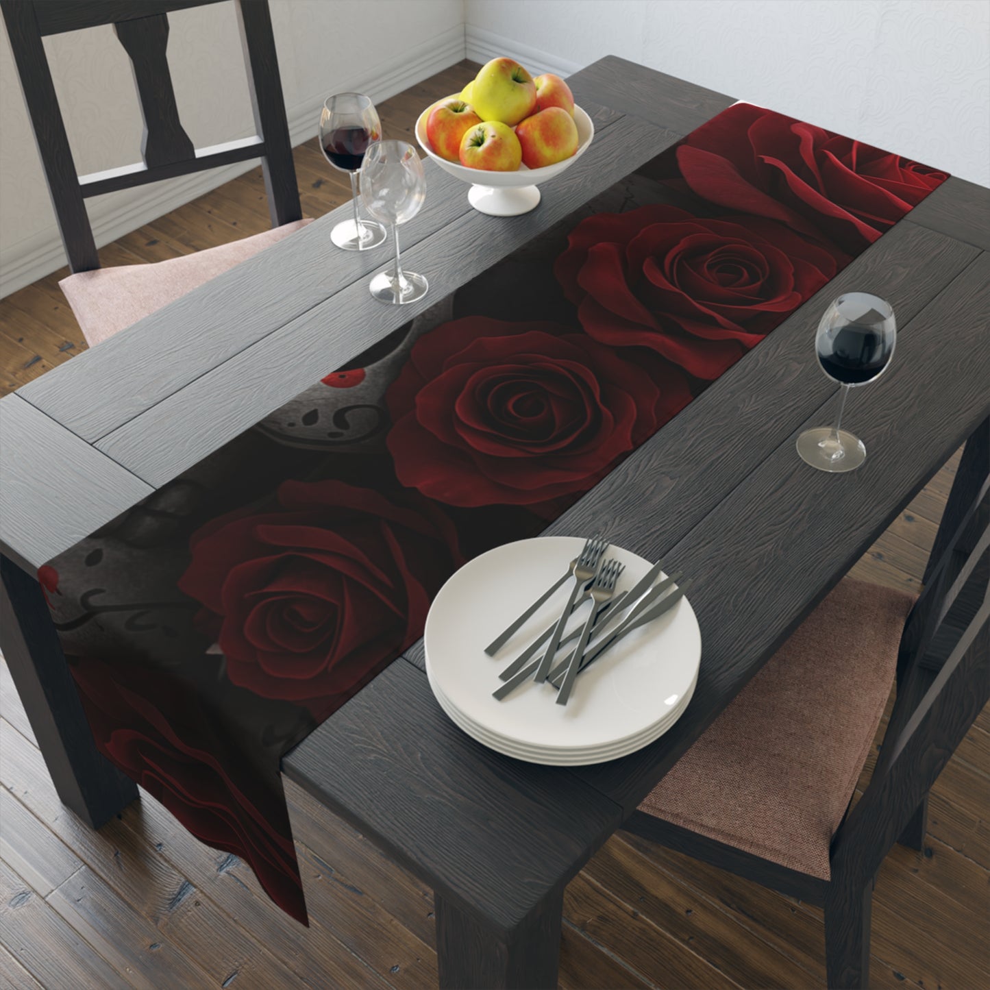 LaCatrina Edge: Bold & Beautiful Table Runner