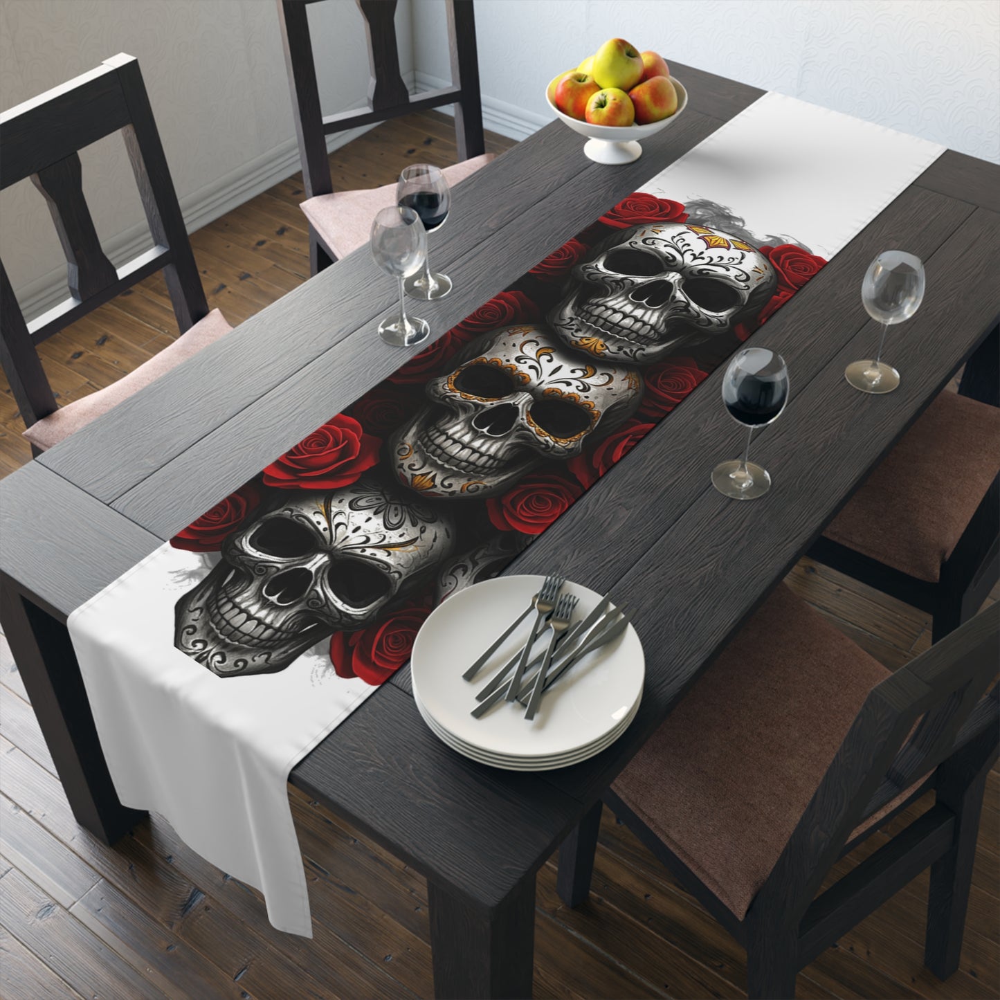LaCatrina Edge: Bold & Intriguing Table Runner