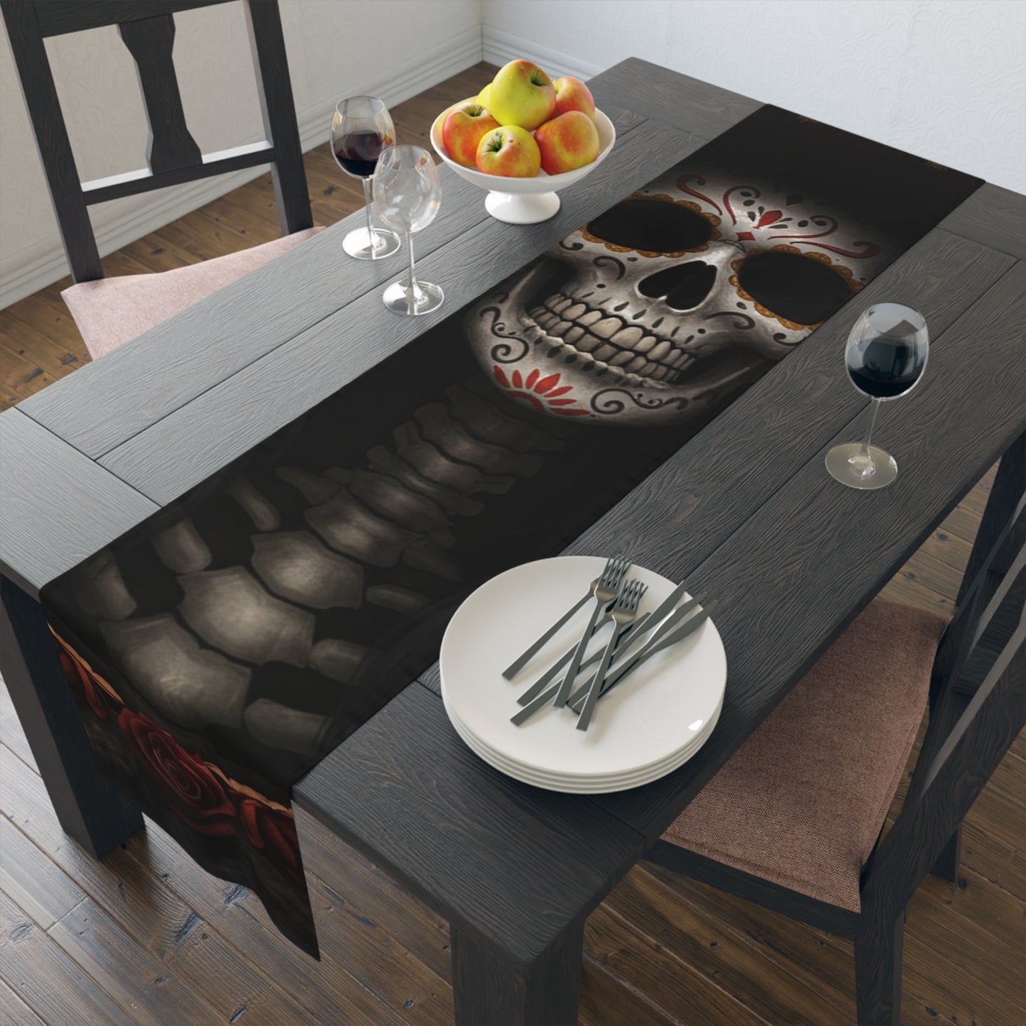 LaCatrina Edge: Bold Table Runner Design #3