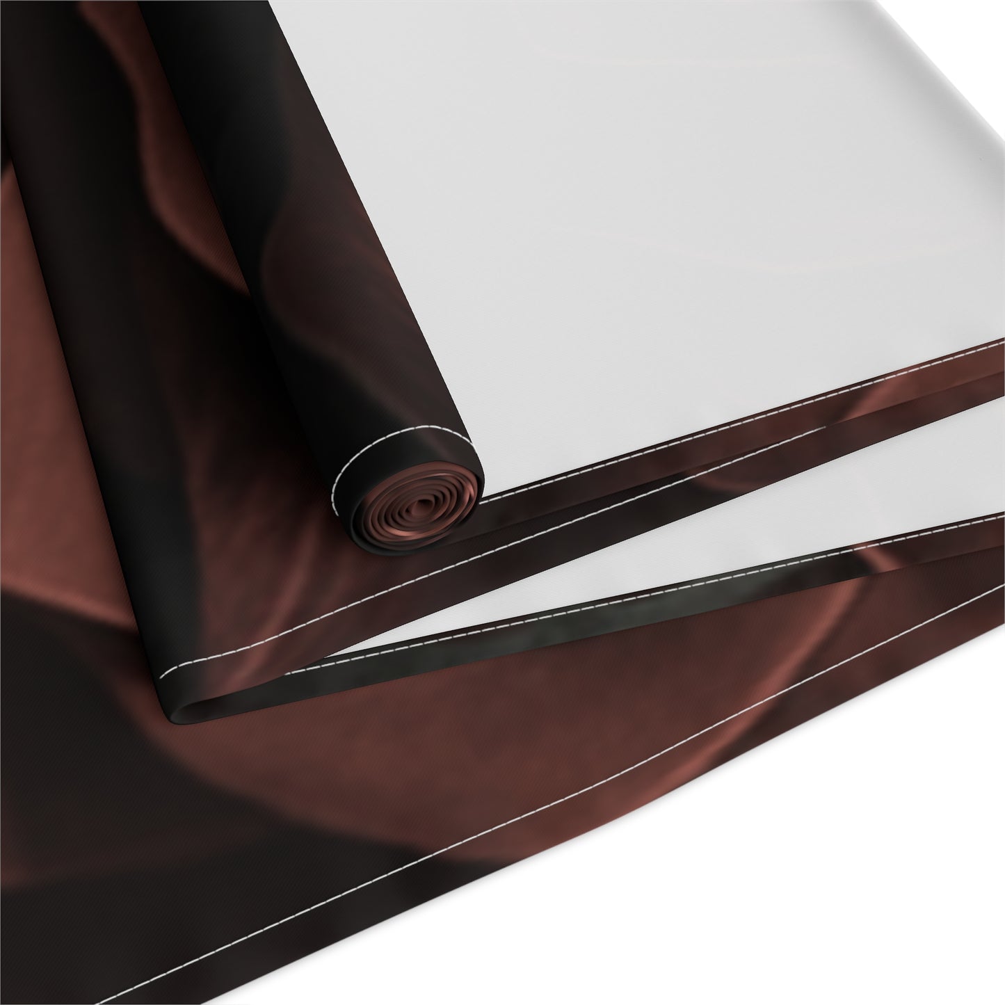 LaCatrina Edge: Daring Table Runner Design #8