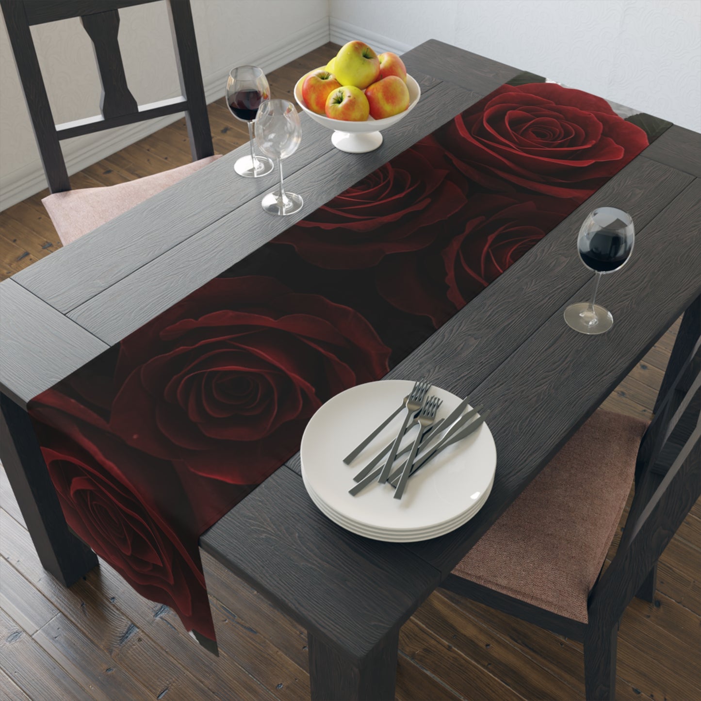 LaCatrina Edge: Stylish & Bold Table Runner