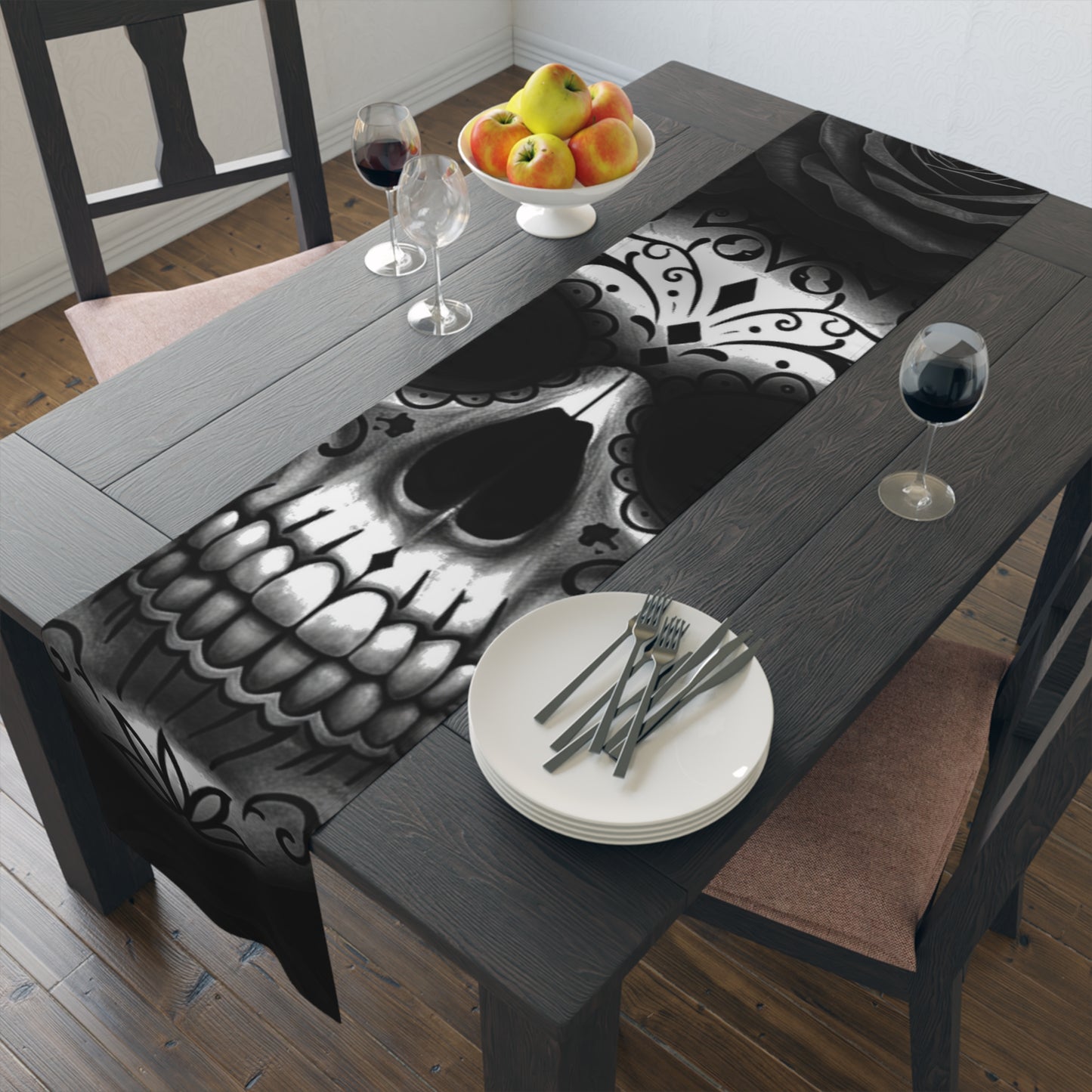 LaCatrina Edge: Bold & Vibrant Table Runner