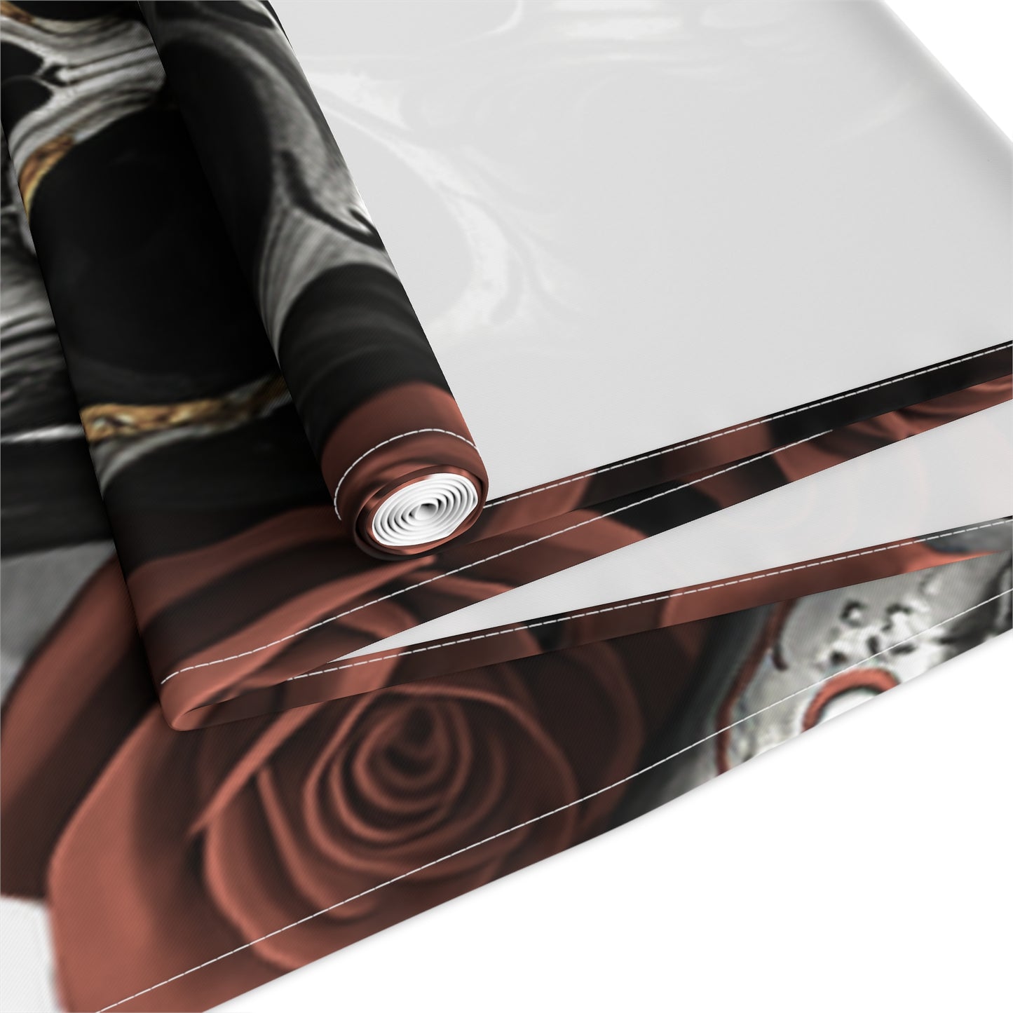 LaCatrina Edge: Bold & Intriguing Table Runner
