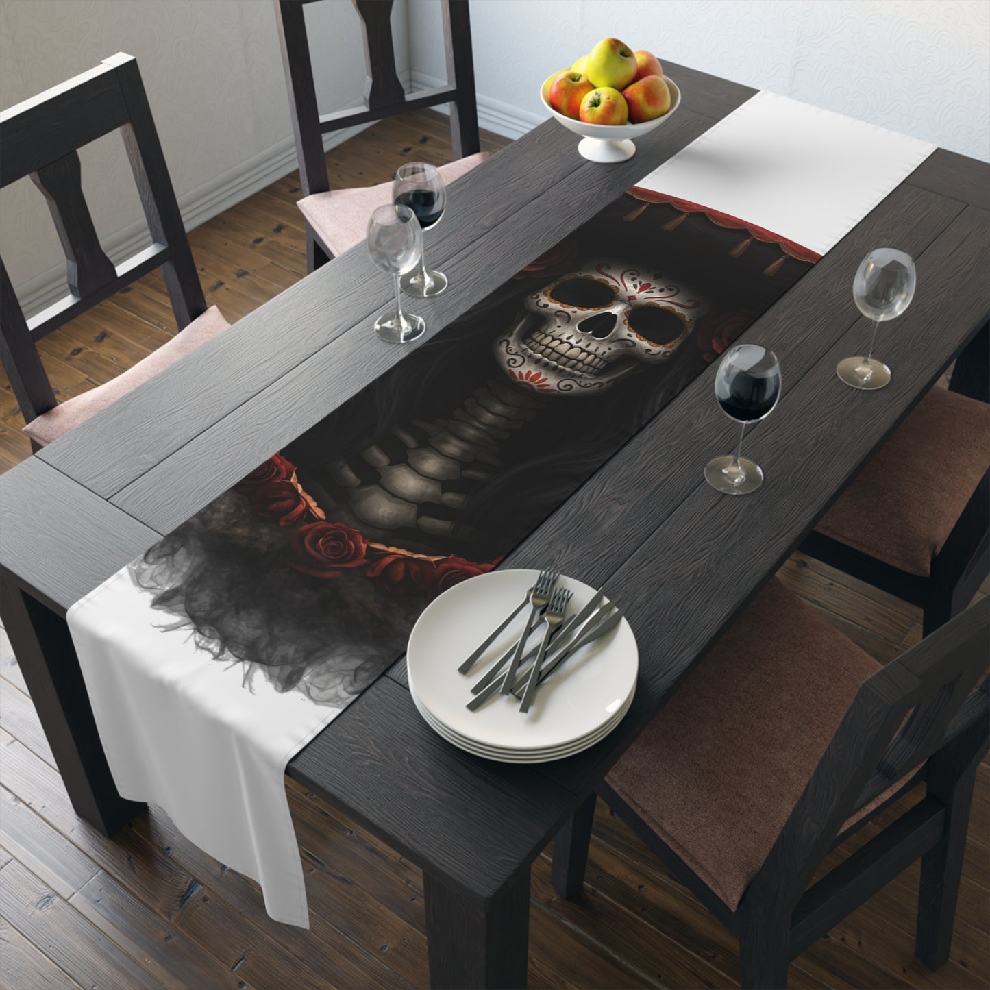 LaCatrina Edge: Avant-Garde Table Runner