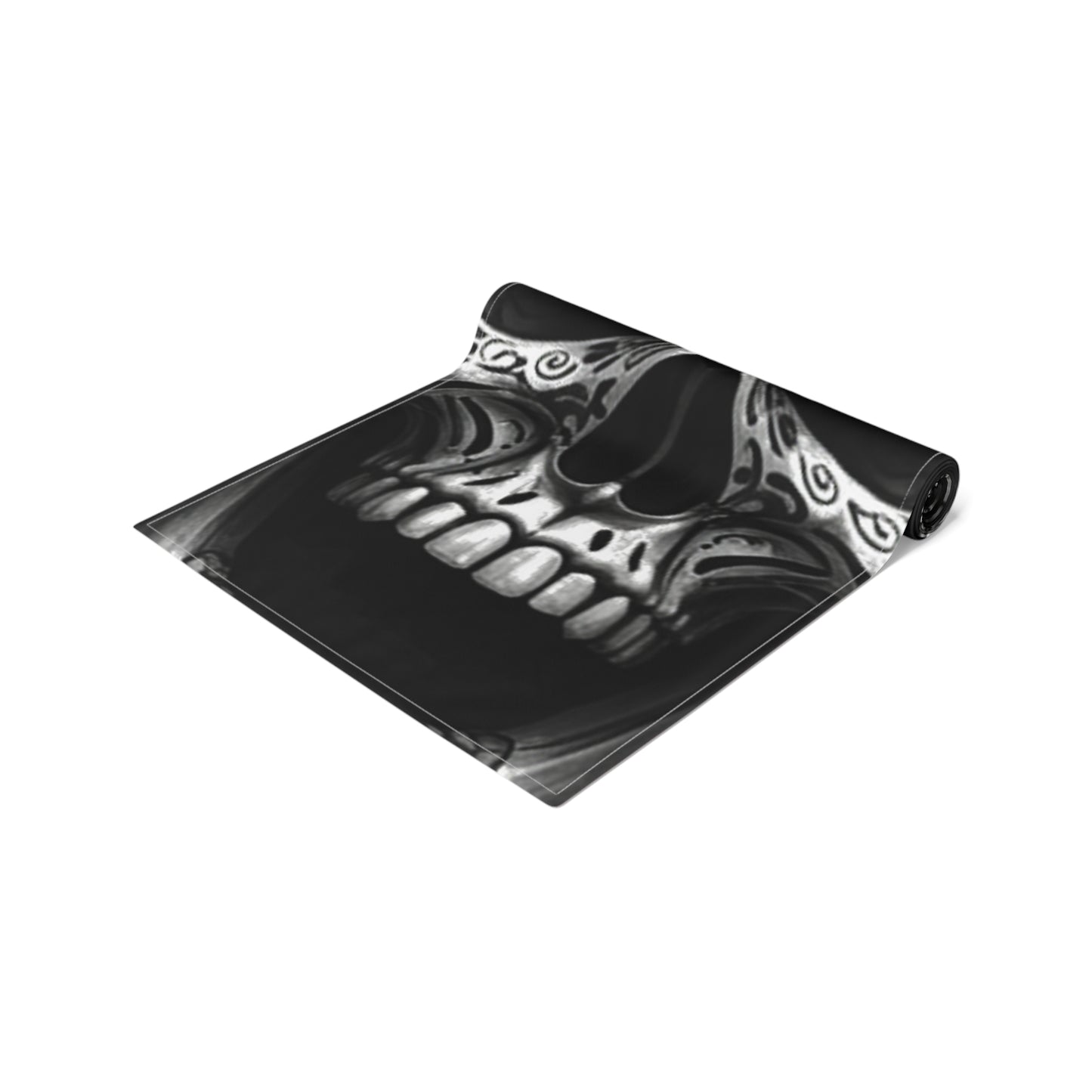 LaCatrina Edge: Daring Cotton-Poly Table Runner