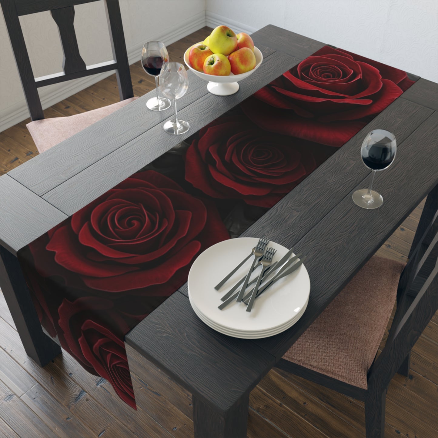 LaCatrina Edge: Chic & Bold Table Runner