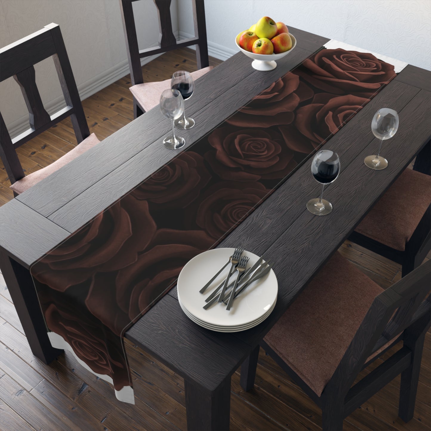 LaCatrina Edge: Daringly Bold Table Runner