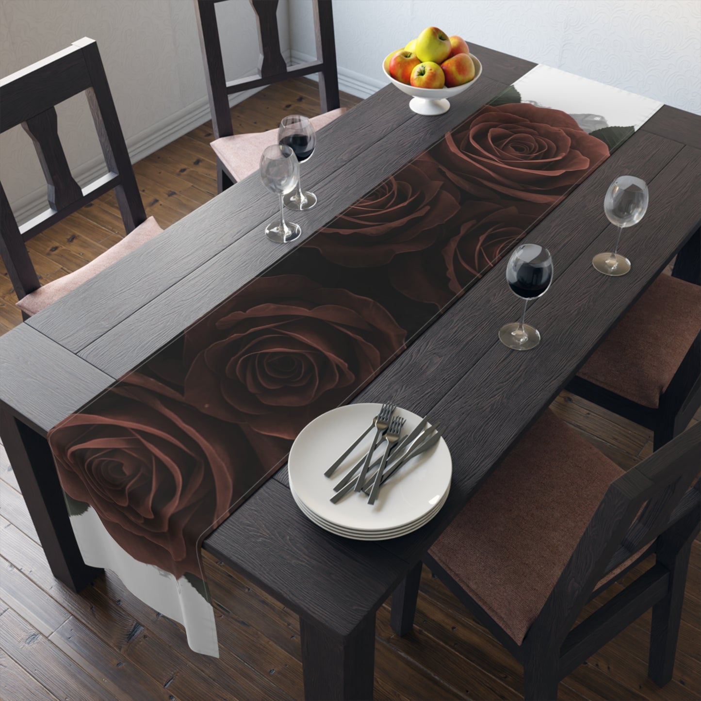 LaCatrina Edge: Stylish & Bold Table Runner
