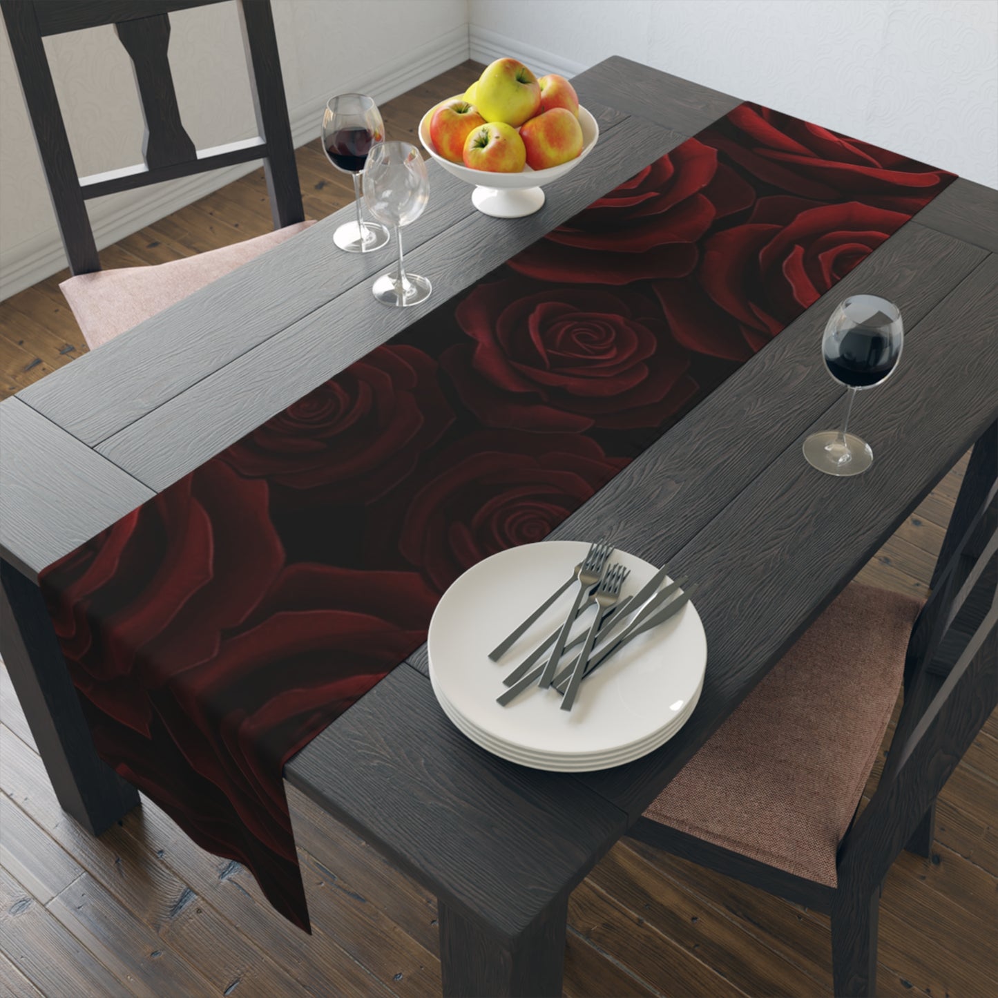 LaCatrina Edge: Daringly Bold Table Runner